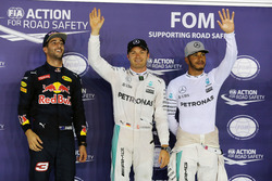 Qualifying top three in parc ferme (L to R): Daniel Ricciardo, Red Bull Racing, second; Nico Rosberg, Mercedes AMG F1, pole position; Lewis Hamilton, Mercedes AMG F1, third