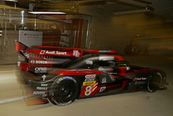#8 Audi Sport Team Joest Audi R18 e-tron quattro: Lucas di Grassi, Loic Duval, Oliver Jarvis