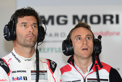 #1 Porsche Team Porsche 919 Hybrid: Timo Bernhard, Mark Webber