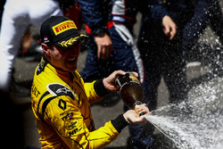 Oliver Rowland, MP Motorsport celèbre sa 3e place