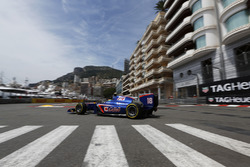 Sergio Canamasas, Carlin