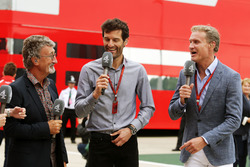 (Balról - Jobbra): Eddie Jordan és Mark Webber, Porsche Team WEC versenyző / Channel 4 tudósító és David Coulthard, Red Bull Racing valamint Scuderia Toro tanácsadó / Channel 4 F1 kommentátor