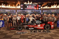 Ganador de la carrera Graham Rahal, Rahal Letterman Lanigan Racing Honda