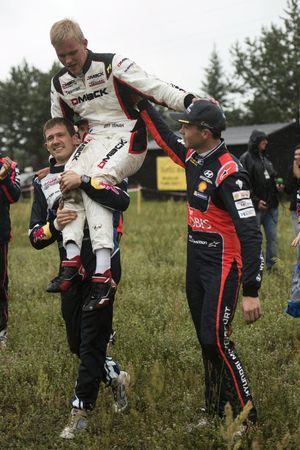 Sébastien Ogier, Volkswagen Polo WRC, Volkswagen Motorsport con Ott Tanak, DMACK World Rally Team e