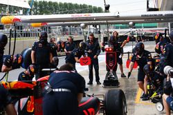 Red Bull Racing practices a pit stop