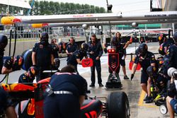 Red Bull Racing effectue un arrêt aux stands