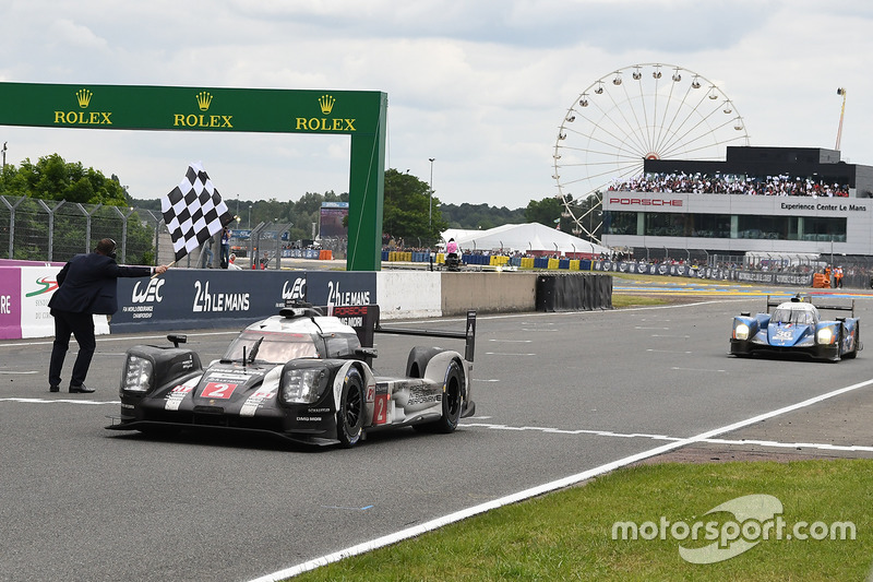 2016: Porsche - Romain Dumas, Neel Jani e Marc Lieb