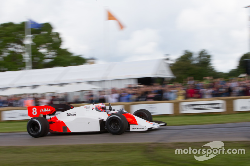 McLaren-Tag/Porsche MP4/2 - Jenson Button