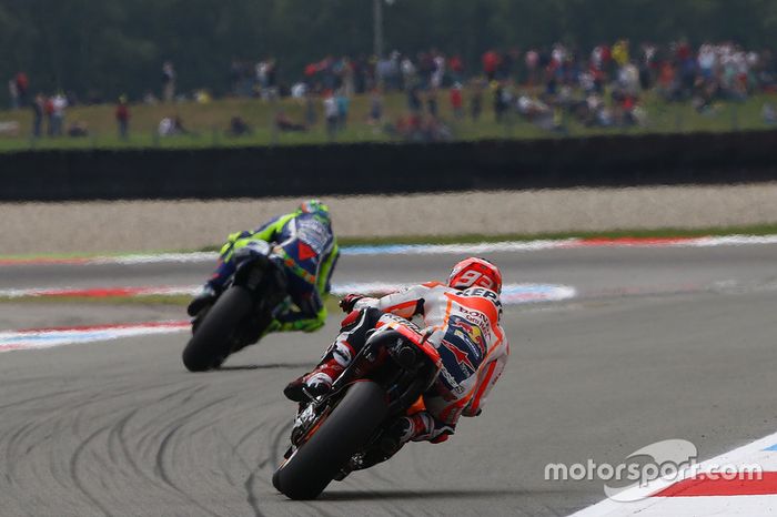 Marc Márquez, Repsol Honda Team y Valentino Rossi, Yamaha Factory Racing