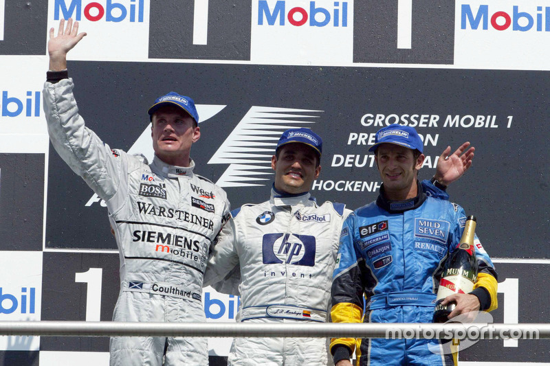 Podyum: David Coulthard, McLaren Mercedes; Juan-Pablo Montoya, BMW Williams; Jarno Trulli, Renault F