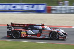 #8 Audi Sport Team Joest Audi R18 e-tron quattro: Lucas di Grassi, Loic Duval, Oliver Jarvis