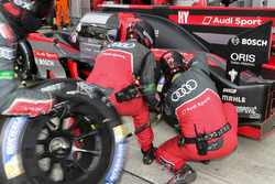 #7 Audi Sport Team Joest Audi R18: Marcel Fässler, Andre Lotterer, Benoit Tréluyer