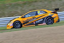 #52 Gordon Shedden, Halfords Yuasa Racing, Honda Civic Type R