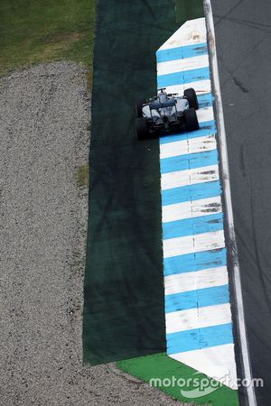 Lewis Hamilton, Mercedes AMG F1 W07 Hybrid