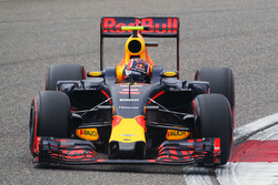 Daniil Kvyat, Red Bull Racing RB12