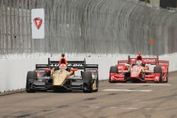 James Hinchcliffe, Schmidt Peterson Motorsports Honda, Scott Dixon, Chip Ganassi Racing Chevrolet