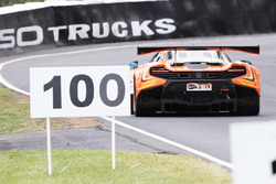 #59 Tekno Autosports McLaren 650S: Shane van Gisbergen, Alvaro Parente, Jonathon Webb