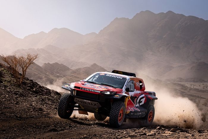 #204 Toyota Gazoo Racing W2Rc Toyota: Toby Price, Armand Monleon