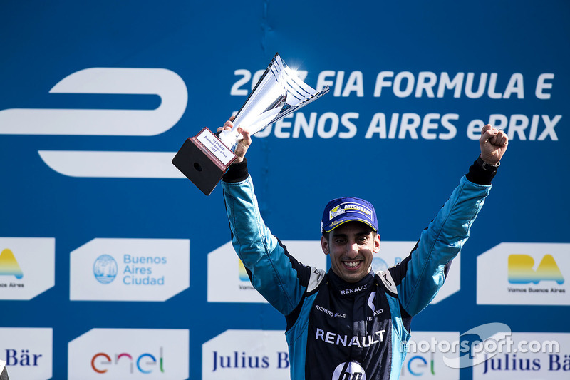 Podio: Ganador Sébastien Buemi, Renault e.Dams