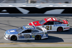 Dale Earnhardt Jr., Hendrick Motorsports, Chevrolet; Ryan Blaney, Wood Brothers Racing, Ford