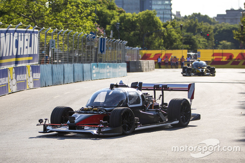 Roborace-Testautos DevBot 1 und DevBot 2