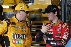 Kyle Busch, Joe Gibbs Racing Toyota, Erik Jones, Furniture Row Racing Toyota