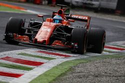 Fernando Alonso, McLaren MCL32