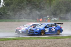 Alessandro Thellung, BF Racing, Seat Leon-TCR in lotta con Stefano Comini, Subaru STI TCR