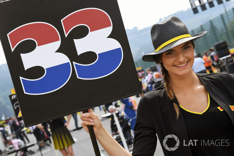 Grid girl