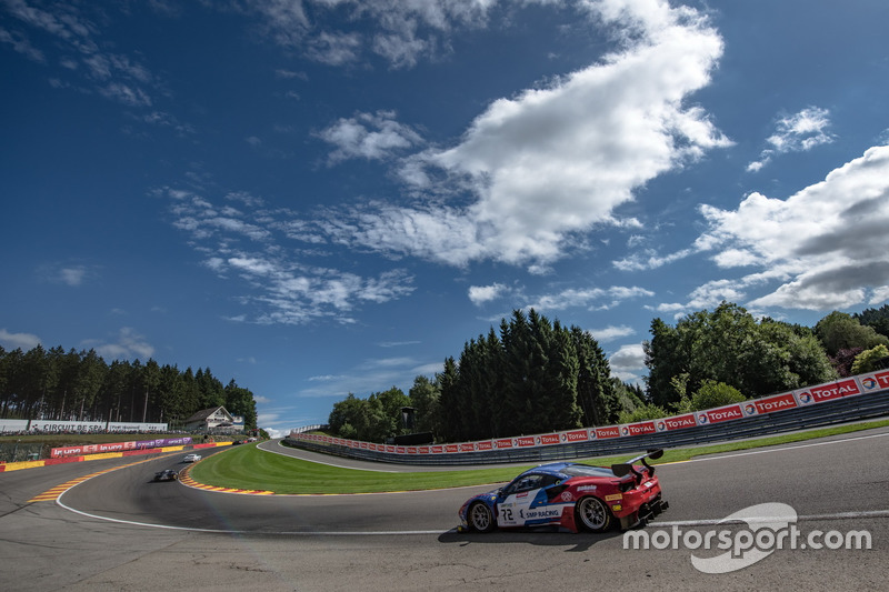 #72 SMP Racing Ferrari 488 GT3: Victor Shaytar, Miguel Molina, Davide Rigon