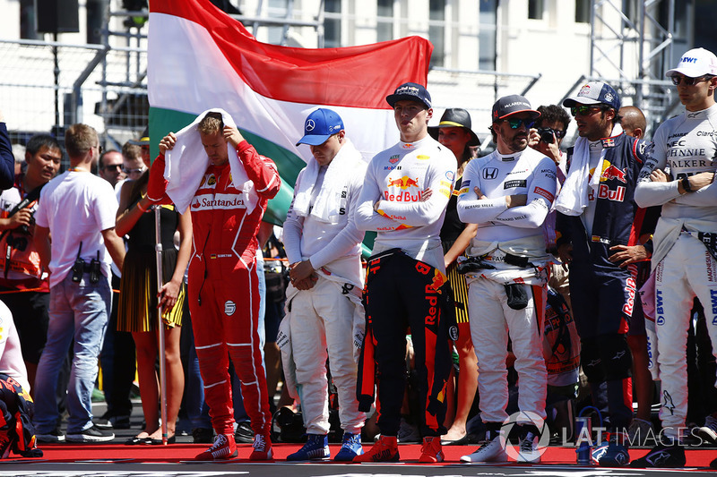 Sebastian Vettel, Ferrari, Valtteri Bottas, Mercedes AMG F1, Max Verstappen, Red Bull Racing, Fernando Alonso, McLaren, Carlos Sainz Jr., Scuderia Toro Rosso yEsteban Ocon, Force India
