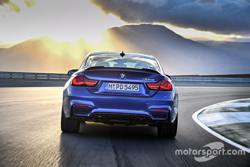 BMW M4 CS