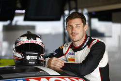 Kevin Estre, Walkinshaw GT3