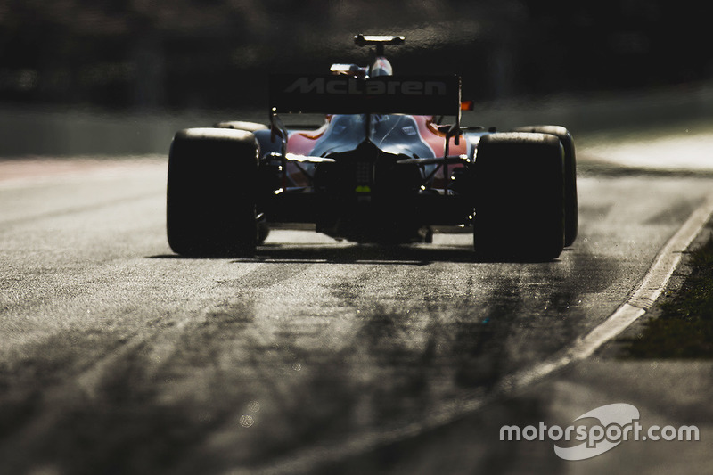 Fernando Alonso, McLaren MCL32