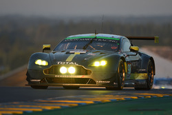 №98 Aston Martin Racing Aston Martin Vantage: Пол Далла-Лана, Педро Лами, Матиас Лауда