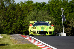 #911 Manthey Racing, Porsche 911 GT3 R: Romain Dumas, Richard Lietz, Patrick Pilet, Frédéric Makowie