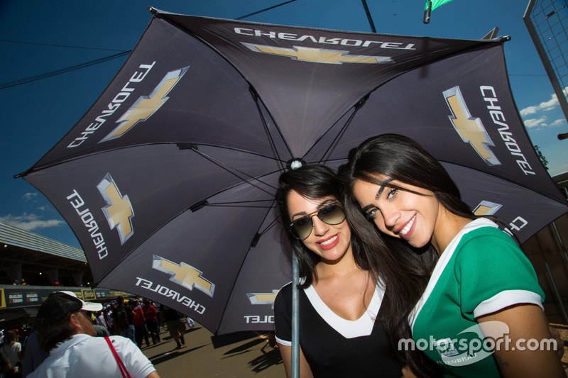 Grid Girls em Curvelo
