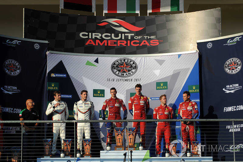 GTE-Pro-Podium: 1. James Calado, Alessandro Pier Guidi, AF Corse; 2. Michael Christensen, Kevin Estr