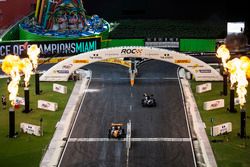 Team Germany Sebastian Vettel, beats Team Colombia Juan Pablo Montoya, driving the Ariel Atom Cup