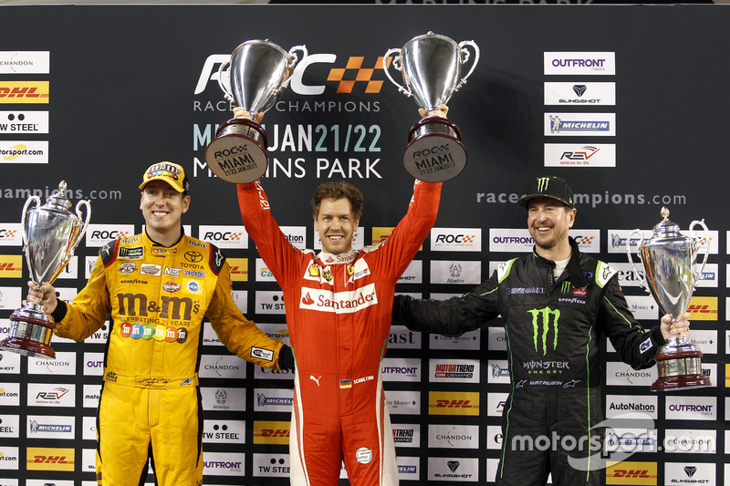 Podio Copa de Naciones: Ganador Sebastian Vettel; segundo Team USA-NASCAR con Kyle Busch y Kurt Busc