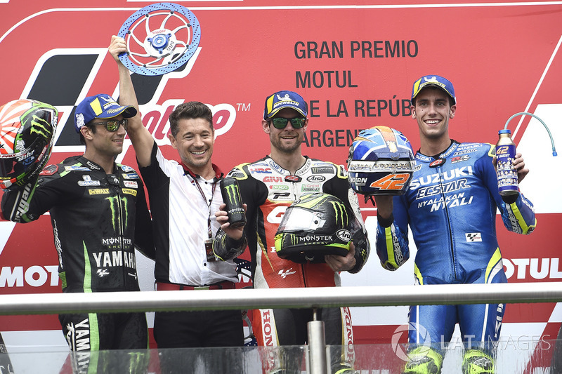 Segundo puesto Johann Zarco, Monster Yamaha Tech 3, ganador de la carrera Cal Crutchlow, Team LCR Honda, tercer puesto Alex Rins, Team Suzuki MotoGP