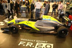 La monoposto di Formula Renault 2.0 di Sharon Scolari