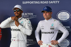 Polesitter Lewis Hamilton, Mercedes AMG F1, third place Valtteri Bottas, Mercedes AMG F1