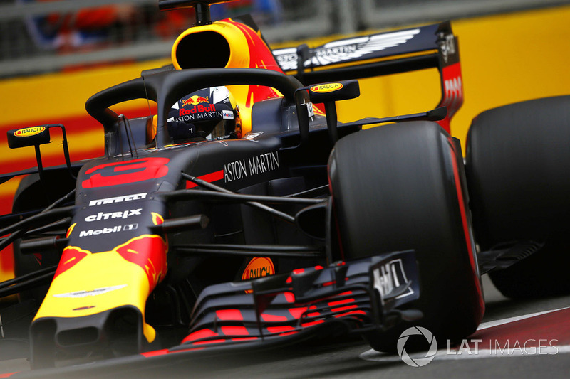 4. Daniel Ricciardo, Red Bull Racing RB14 Tag Heuer