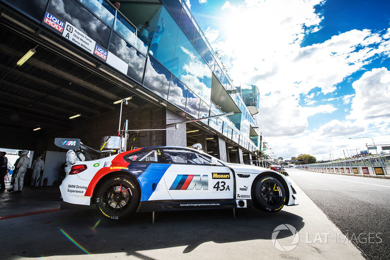 #43 BMW Team Schnitzer BMW M6 GT3: Augusto Farfus, Chaz Mostert, Marco Wittmann