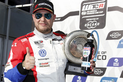 Podio: Rob Huff, Sébastien Loeb Racing Volkswagen Golf GTI TCR