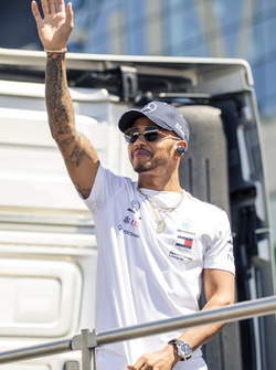 Lewis Hamilton, Mercedes-AMG F1 lors de la parade des pilotes