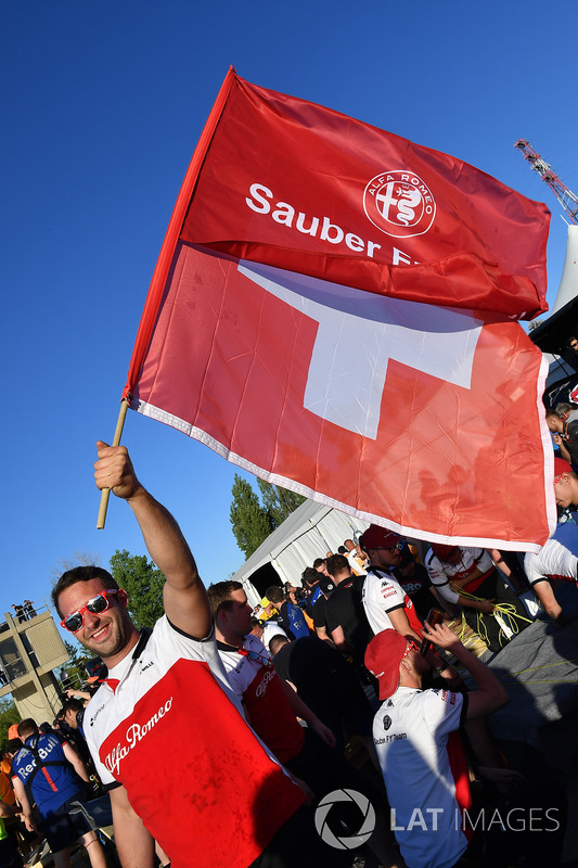 Sauber lors de la course de radeaux