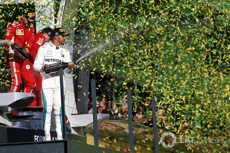 Победитель Себастьян Феттель, Ferrari, второе место – Льюис Хэмилтон, Mercedes AMG F1, третье место – Кими Райкконен, Ferrari