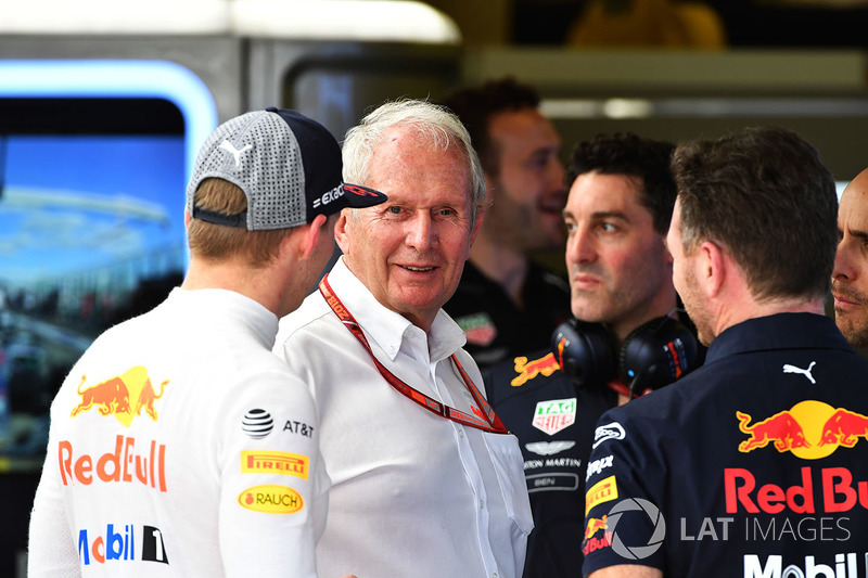 Max Verstappen, Red Bull Racing, Dr Helmut Marko, Red Bull Motorsport Consultant and Christian Horner, Red Bull Racing Team Principal